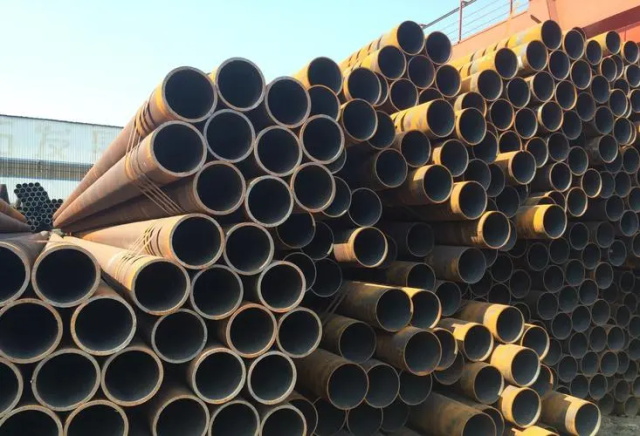 莱芜无缝钢管厂