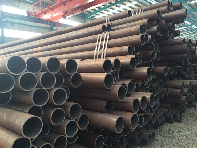 莱芜化肥设备用高压无缝钢管