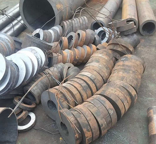 莱芜厚壁合金无缝管切割